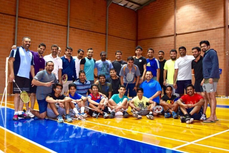 HUMSAM Badminton